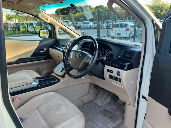 Used Toyota Alphard 2025 for sale - 75093428: Photo 5