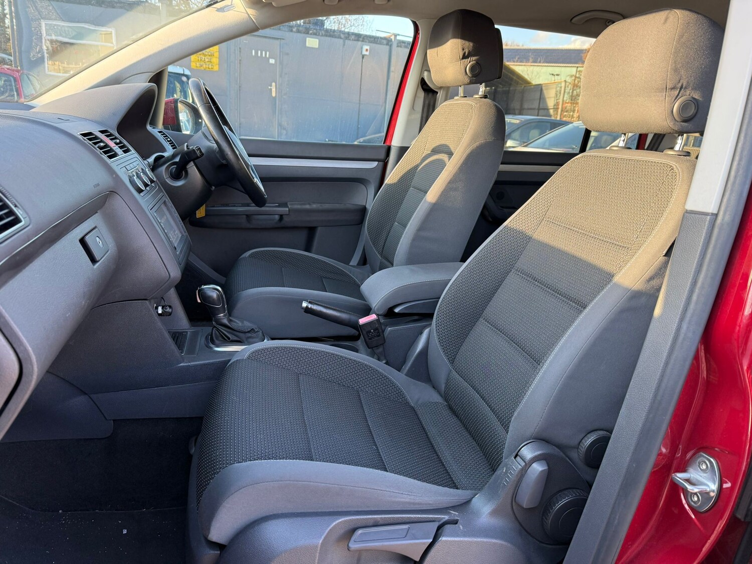 Used Volkswagen Touran for sale - 77708585: Photo 17