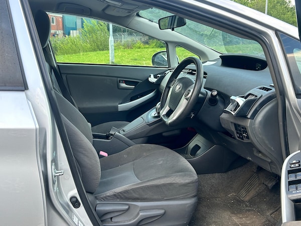 Used Toyota Prius 2025 for sale - 74639519: Photo 5