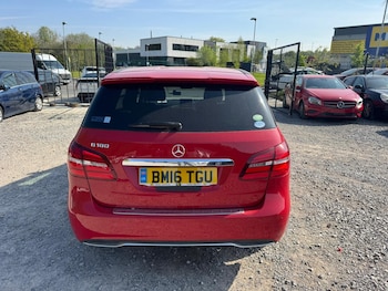 Used Mercedes-Benz B Class 2016 for sale - 78388814: Photo
