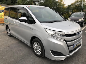 1 790 CC TOYOTA NOAH