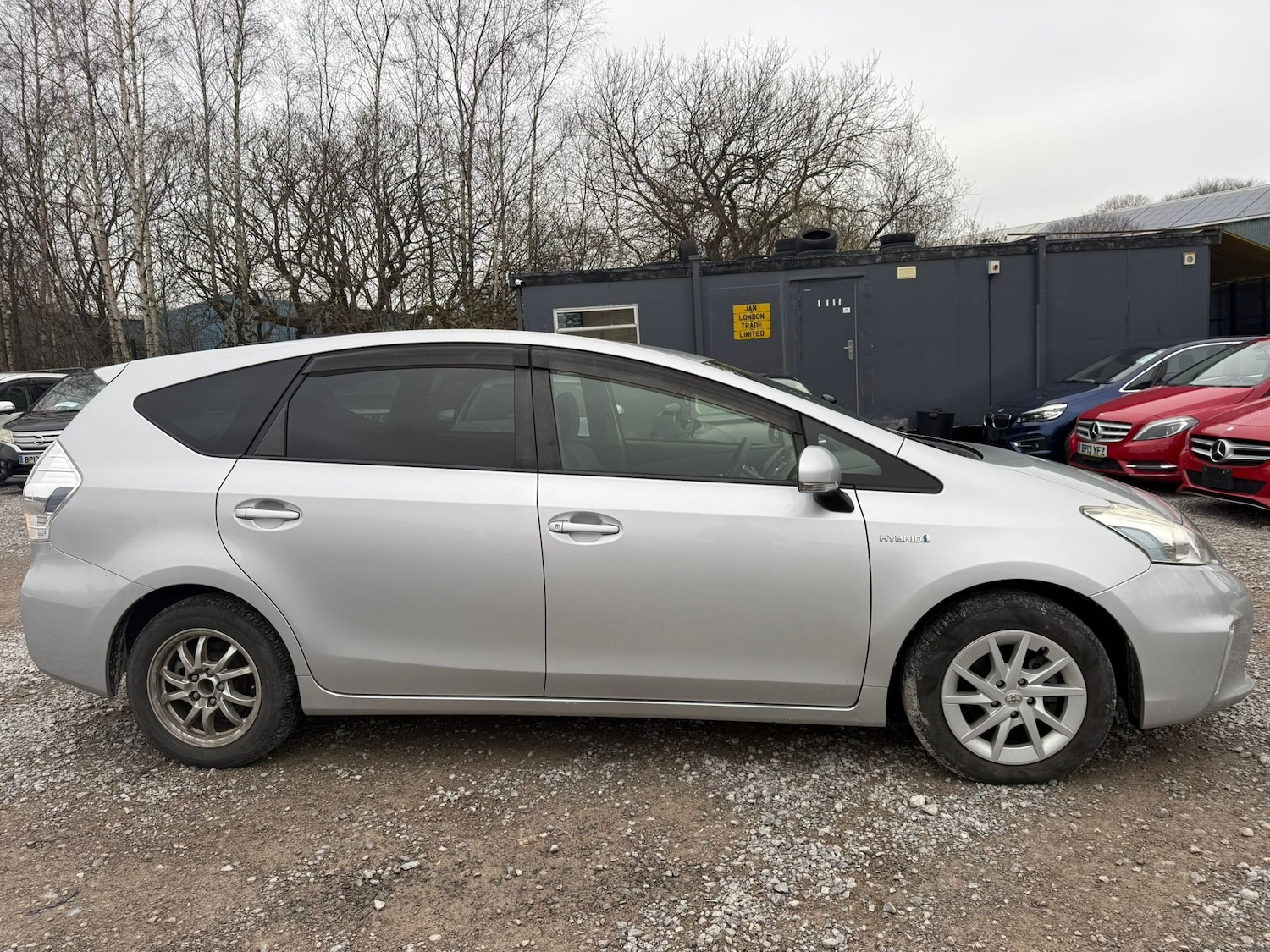 Used Toyota Prius+ 2026 for sale - 77428283: Photo 2