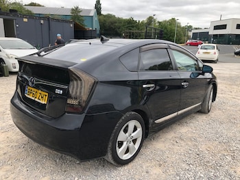 Used Toyota Prius 2011 for sale - 79541596: Photo