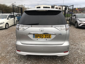 Used Toyota Estima 2010 for sale - 77834703: Photo