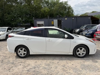 Used Toyota Prius 2018 for sale - 78936914: Photo