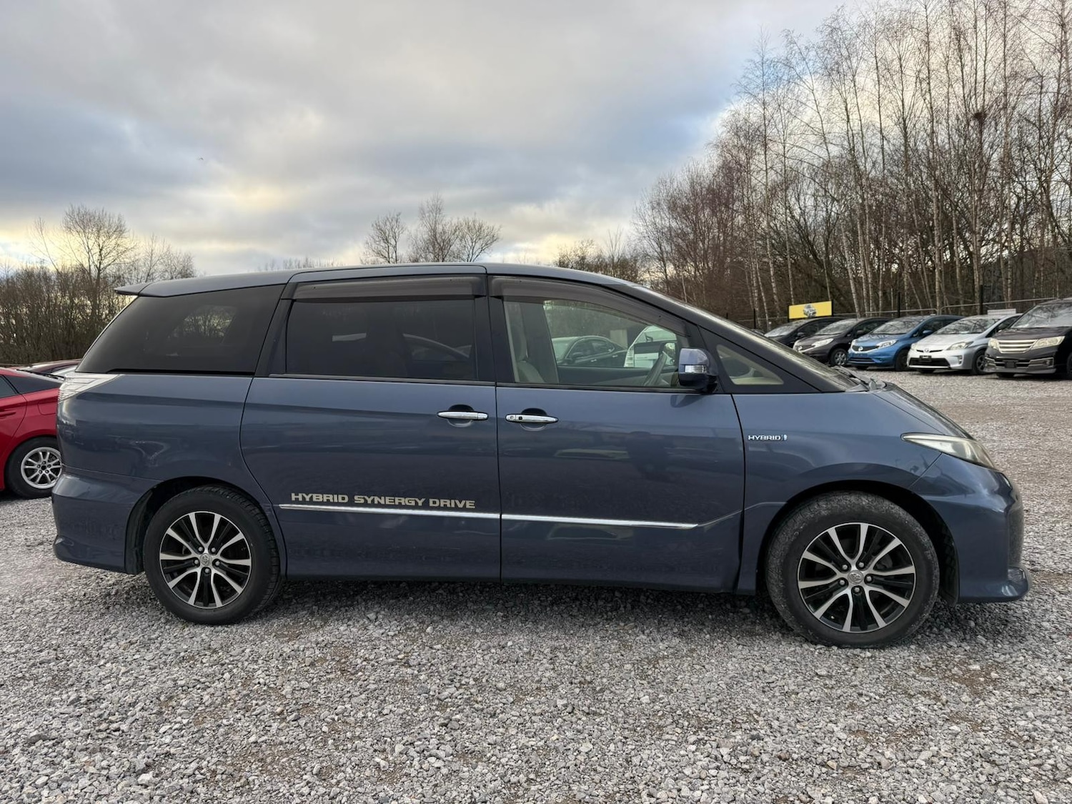 Used Toyota Estima 2025 for sale - 77059478: Photo 2