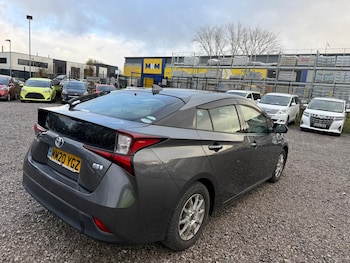 Used Toyota Prius 2020 for sale - 76724058: Photo