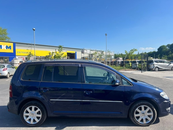 Used Volkswagen Touran 2025 for sale - 74689866: Photo 4