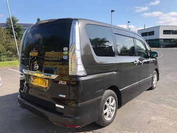 Used Nissan Serena 2014 for sale - 75608396: Photo