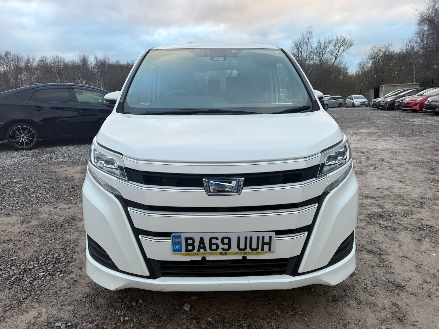 Used Toyota Noah for sale - 77241494: Photo 10