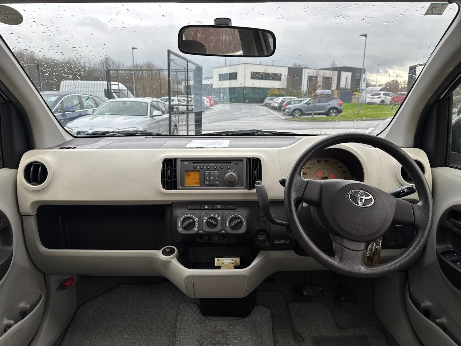 Used Toyota Passo 2026 for sale - 77293573: Photo 11