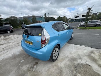 Used Toyota Aqua 2013 for sale - 79840566: Photo