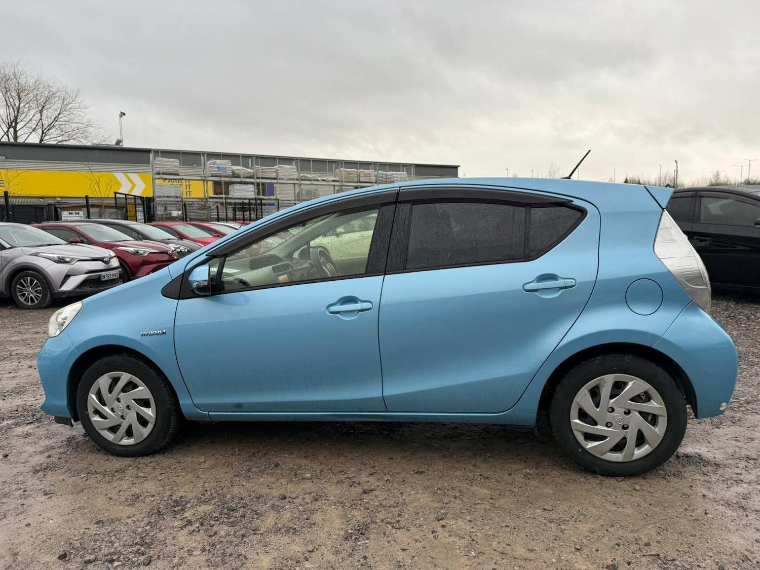 Used Toyota Aqua 2026 for sale - 77293596: Photo 7