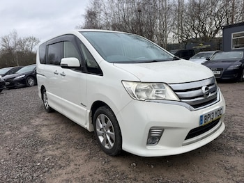 Used Nissan Serena 2013 for sale - 77293590: Photo