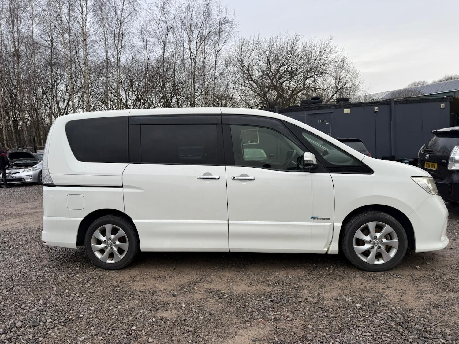 Used Nissan Serena 2026 for sale - 77293590: Photo 2