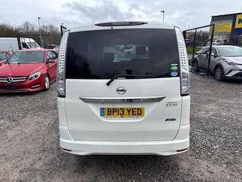 Used Nissan Serena 2013 for sale - 77552478: Photo