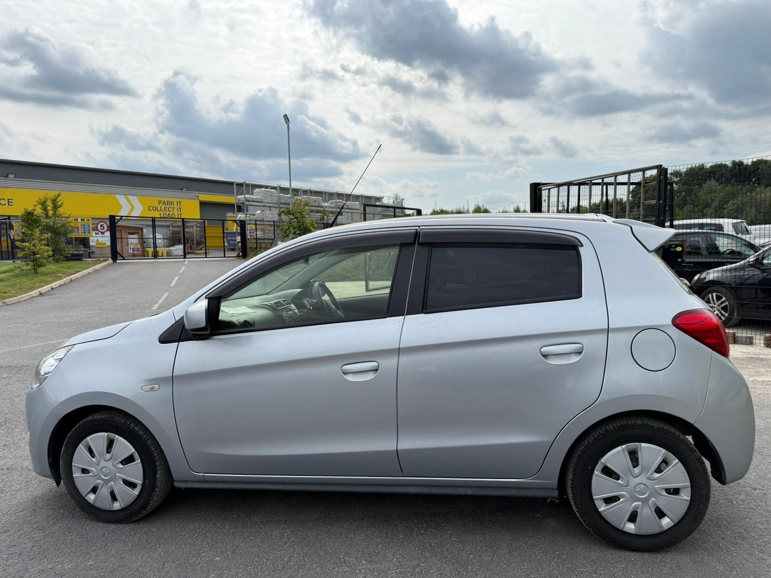 Used Mitsubishi Mirage 2025 for sale - 76739366: Photo 7