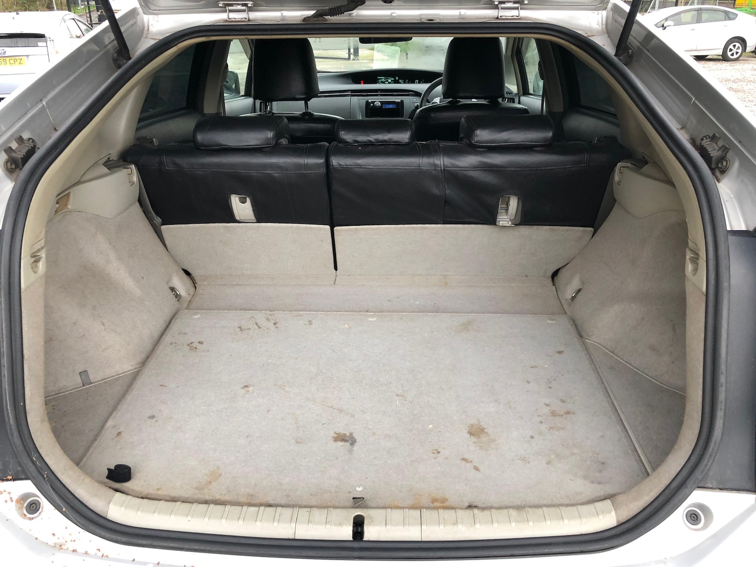 Used Toyota Prius for sale - 76531505: Photo 17