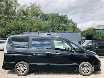 Used Nissan Serena 2014 for sale - 75529540: Photo