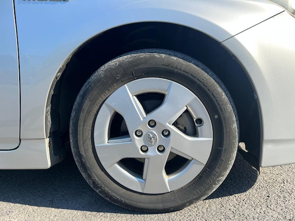 Used Toyota Prius 2025 for sale - 74650646: Photo 2