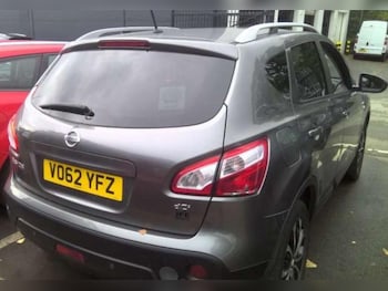 Used Nissan Qashqai 2012 for sale - 76138752: Photo 4