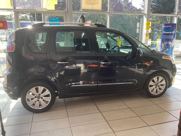 Used Citroen C3 Picasso 2010 for sale - 76138747: Photo 12