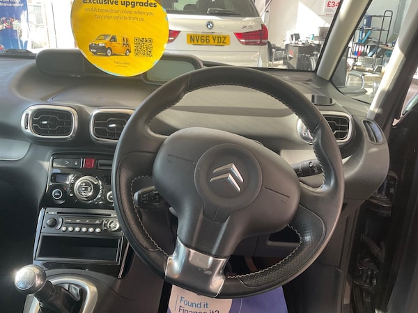 Used Citroen C3 Picasso 2010 for sale - 76138747: Photo 20