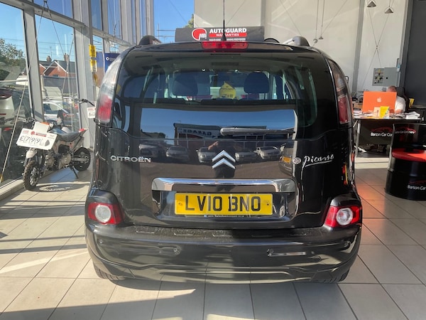 Used Citroen C3 Picasso 2010 for sale - 76138747: Photo 8