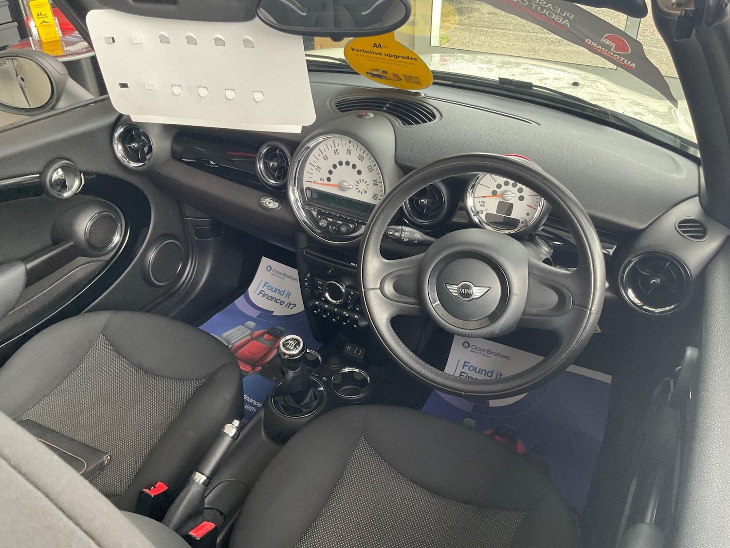 Used MINI Convertible 2013 for sale - 76405502: Photo 13