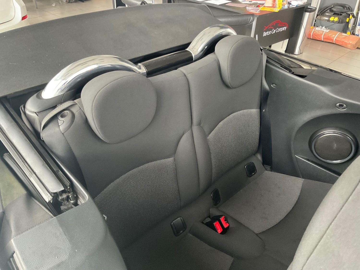 Used MINI Convertible 2013 for sale - 76405502: Photo 15