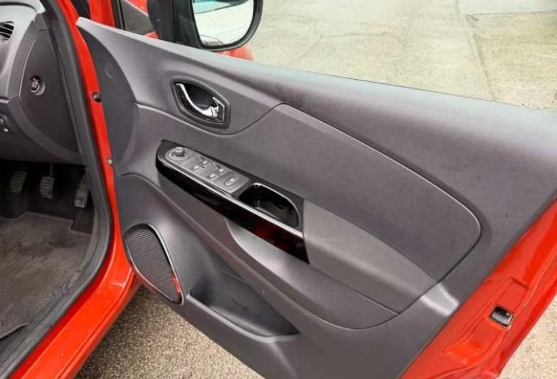 Used Renault Captur 2016 for sale - 77354971: Photo 11