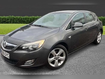 Used Vauxhall Astra 2010 for sale - 77450845: Photo