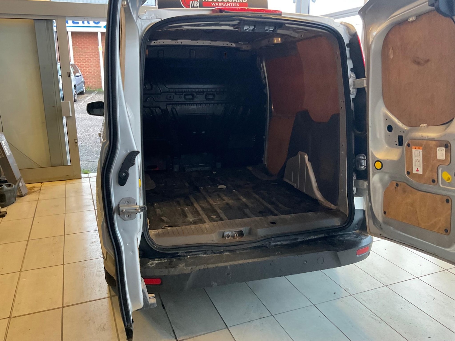 Used Ford Transit Connect 2018 for sale - 77327221: Photo 15