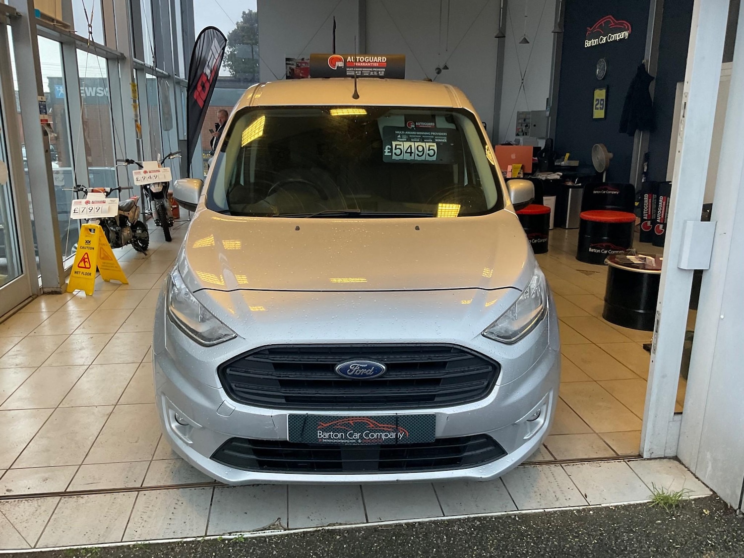 Used Ford Transit Connect 2018 for sale - 77327221: Photo 2