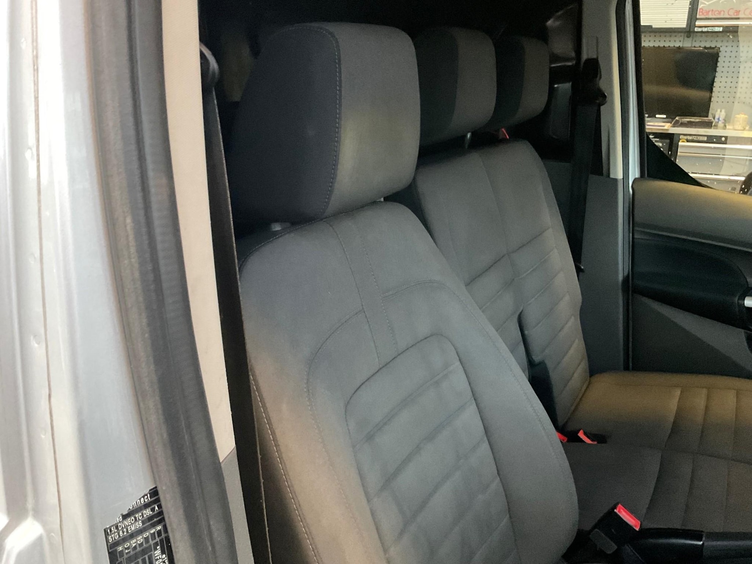 Used Ford Transit Connect 2018 for sale - 77327221: Photo 9