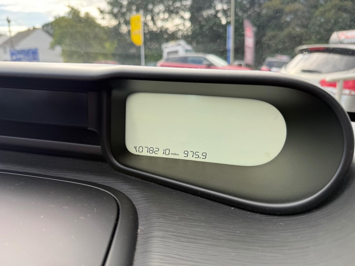 Used Citroen C3 Picasso 2010 for sale - 76138749: Photo 2