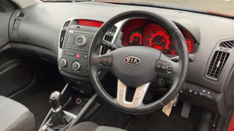 Used Kia Ceed 2012 for sale - 77226238: Photo 4