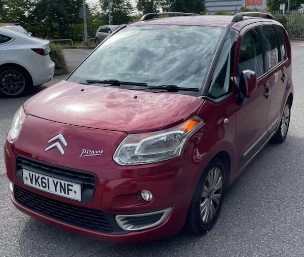 Used Citroen C3 Picasso 2011 for sale - 76344730: Photo 4