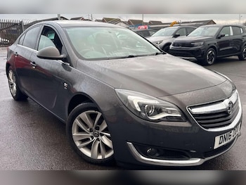 2016 (16) - Sri Nav Cdti Ecoflex S/s 5-Door