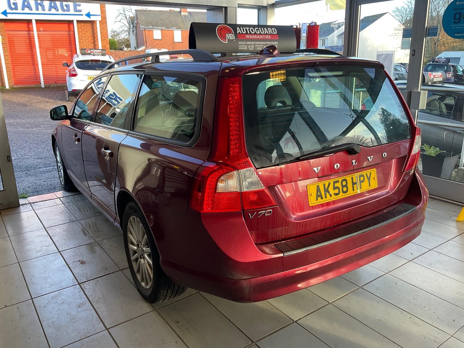 Used Volvo V70 2008 for sale - 77354972: Photo 6