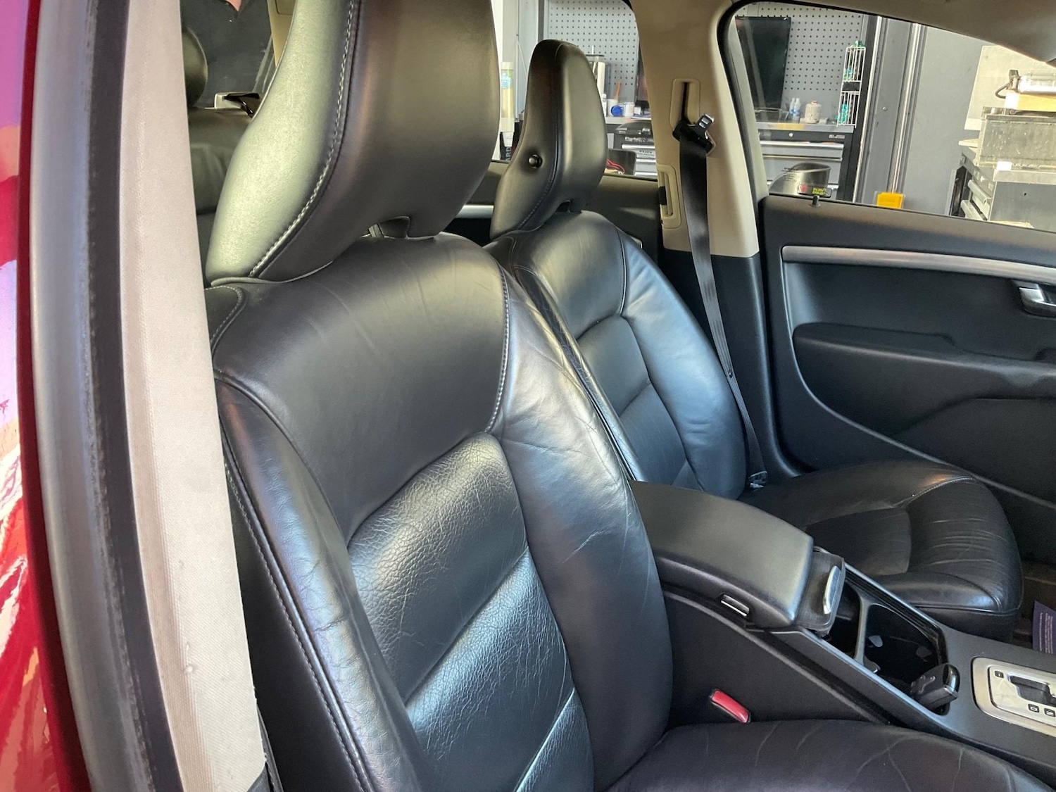 Used Volvo V70 2008 for sale - 77354972: Photo 9