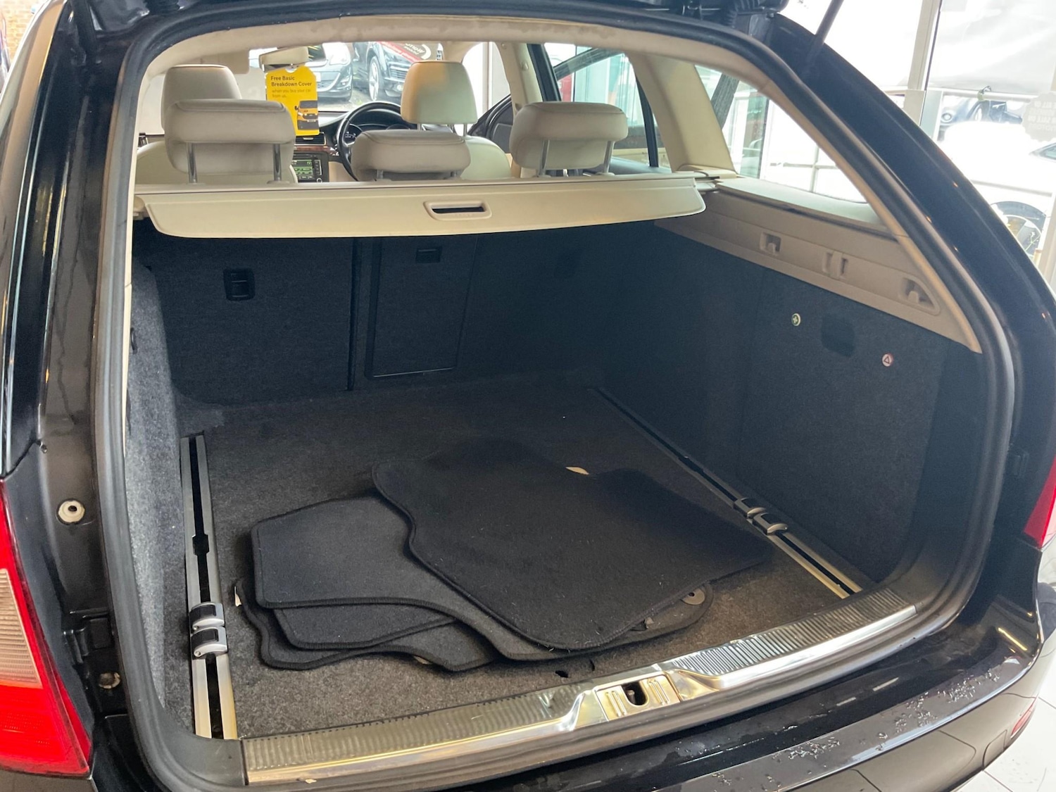 Used Skoda Superb 2011 for sale - 76138760: Photo 27