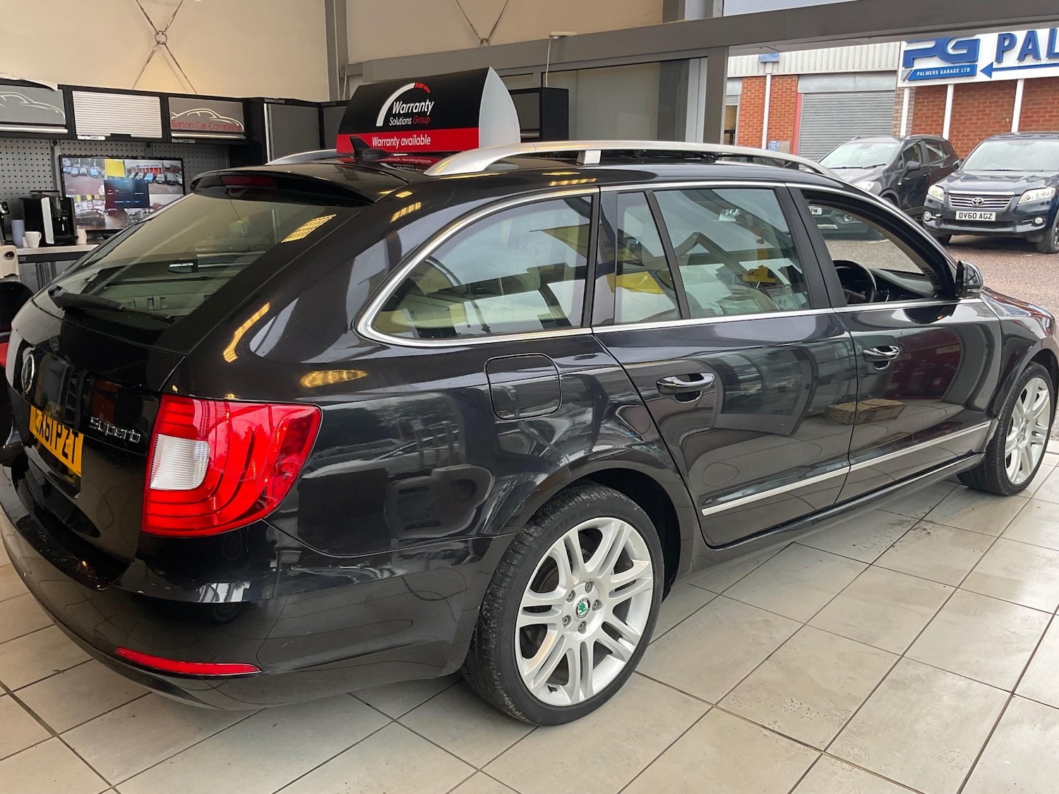 Used Skoda Superb 2011 for sale - 76138760: Photo 8