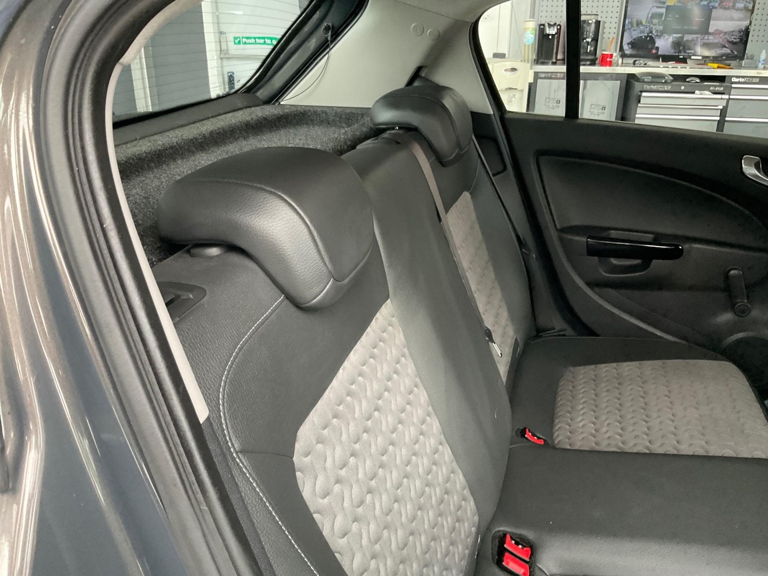 Used Vauxhall Corsa 2013 for sale - 74052720: Photo 18