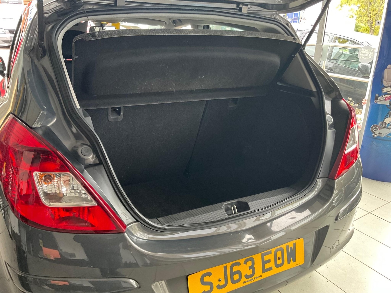 Used Vauxhall Corsa 2013 for sale - 74052720: Photo 23