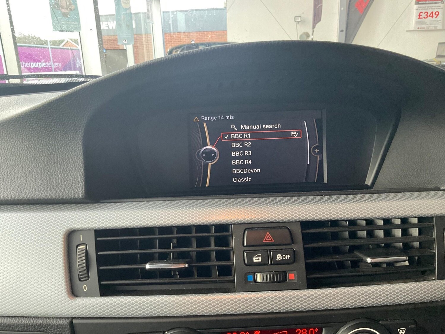 Used BMW 3 Series 2011 for sale - 77450843: Photo 22