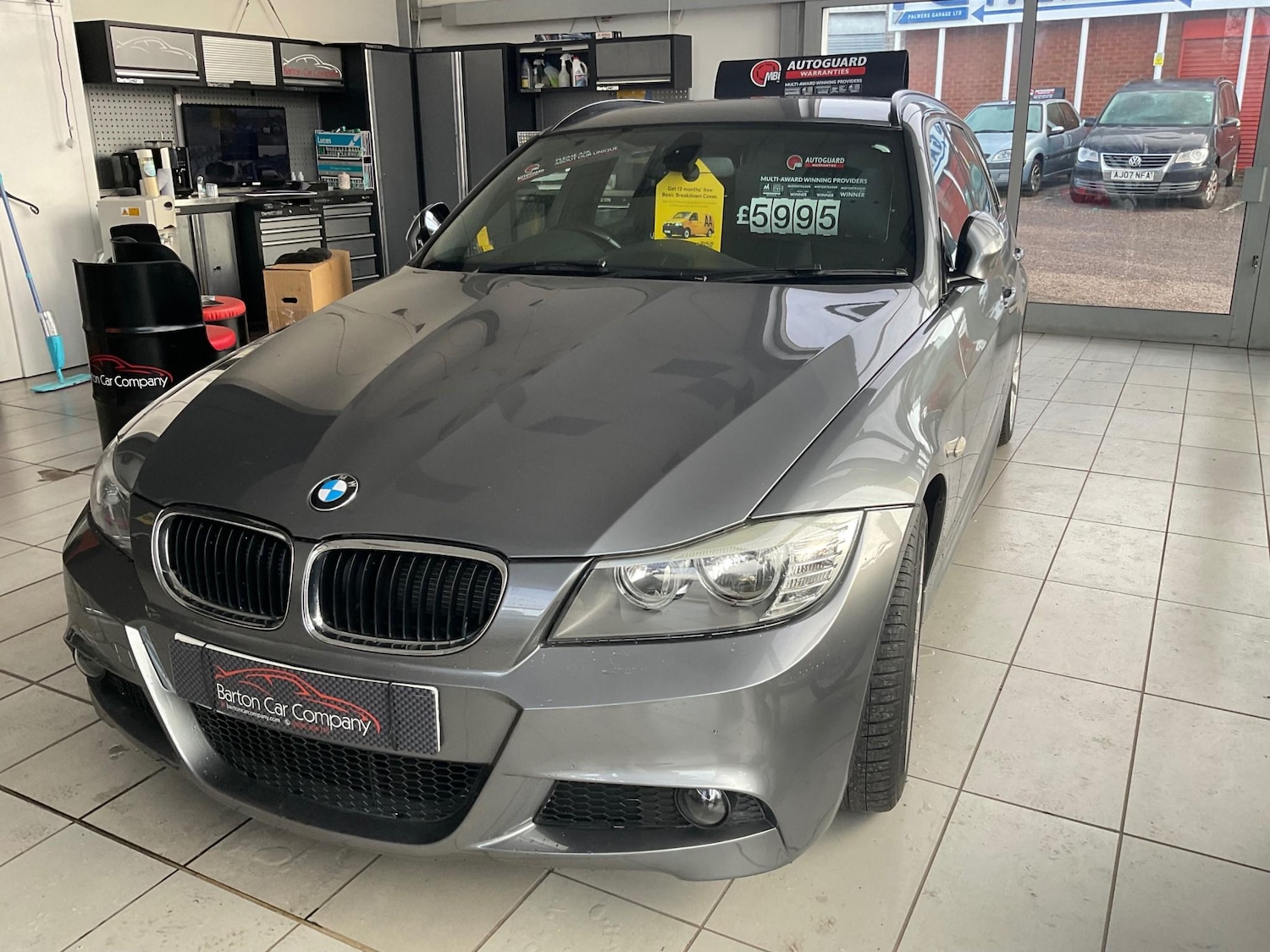 Used BMW 3 Series 2011 for sale - 77450843: Photo 3