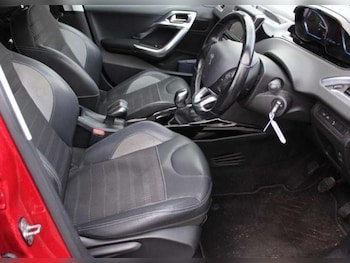 Used Peugeot 2008 2017 for sale - 77506032: Photo