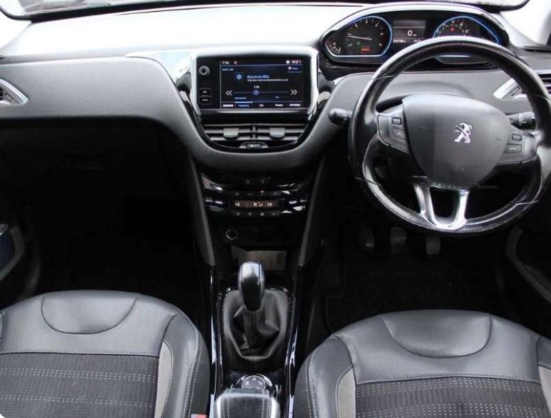 Used Peugeot 2008 2017 for sale - 77506032: Photo 7