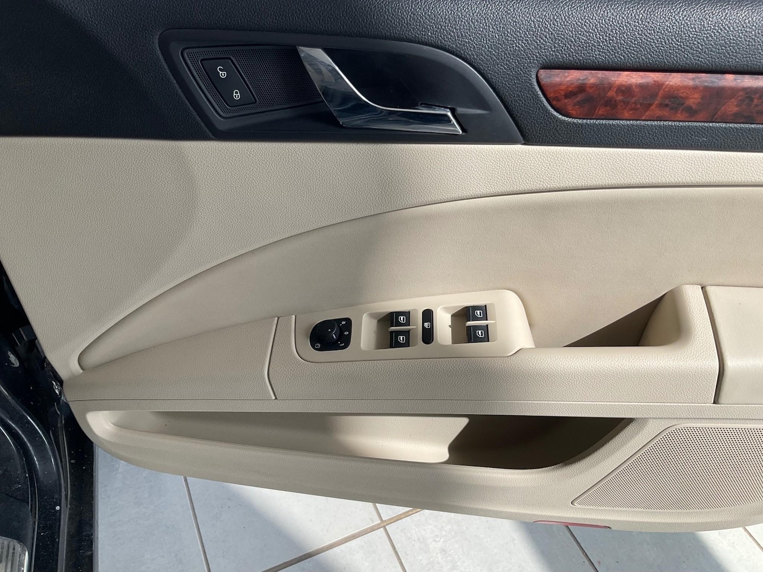 Used Skoda Superb 2011 for sale - 78166723: Photo 12